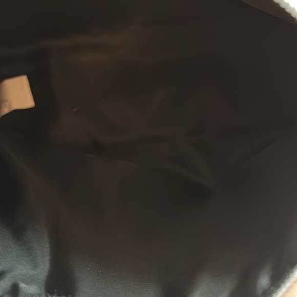 Victoria's Secret Make-up Clutch Chevron Sequin Faux Leather Black Silver OS EUC - Picture 10 of 11